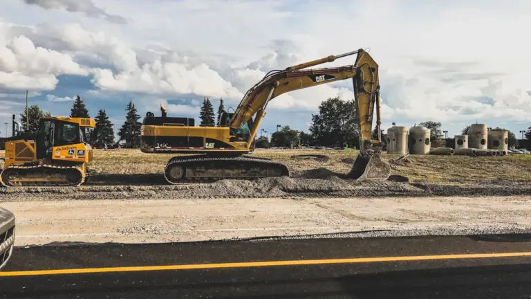 A8 bei Stuttgart: Bauarbeiten bremsen Pendler ab 11. August 2026