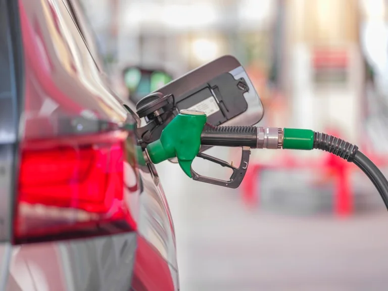 ETS2 2027: Startet der CO₂-Preis für Heizen und Tanken?