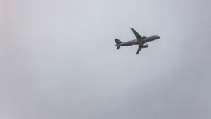 Traumsymbol Fliegen: Freiheit, Kontrolle oder Flucht?