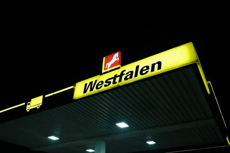 Spritpreise vergleichen: Wann Tanken in Deutschland günstiger ist