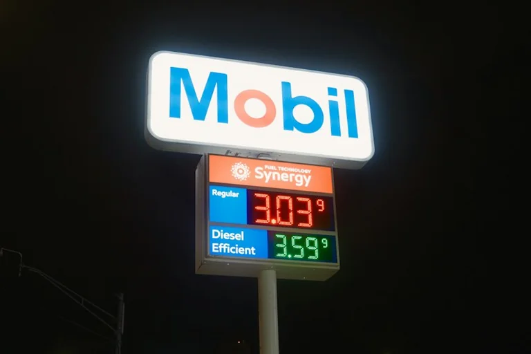 Benzin- und Dieselpreise am 10. Oktober lokal vergleichen