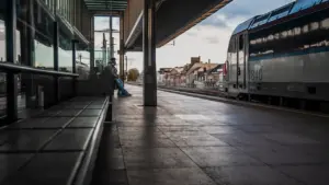 Im Traum den Zug verpassen: Was die Situation über den Alltag erzählt